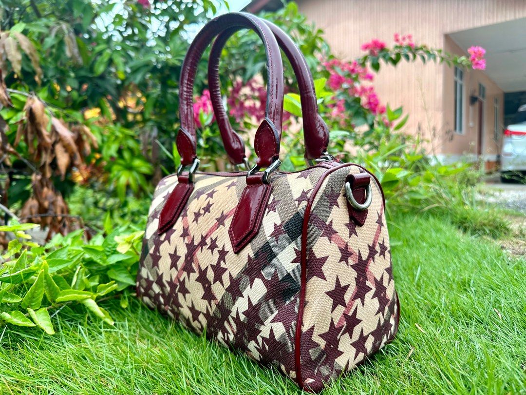 Burberry star bag clearance