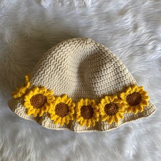 [AVAILABLE ONHAND] Sunflower crochet bucket hat