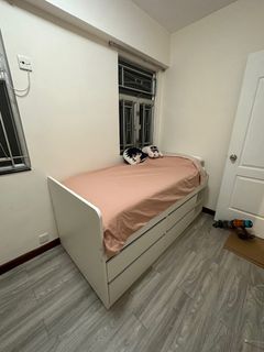 （分類：）位於 。 由 charlotted16713 提交（商品編號 1306737997，圖片 1）。簡介： 。