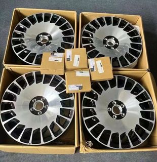 （分類：）位於 。 由 xywheelwheels 提交（商品編號 1306769886，圖片 1）。簡介： 。