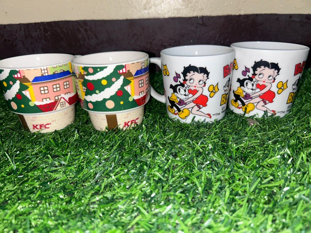 Bettyvioo cup and kfc cup take all (Category: Coffee & Tea Tableware) located in Davao. Submitted by japanamerican (Listing ID 1306839537, Image 1). Description: Japan surplus.