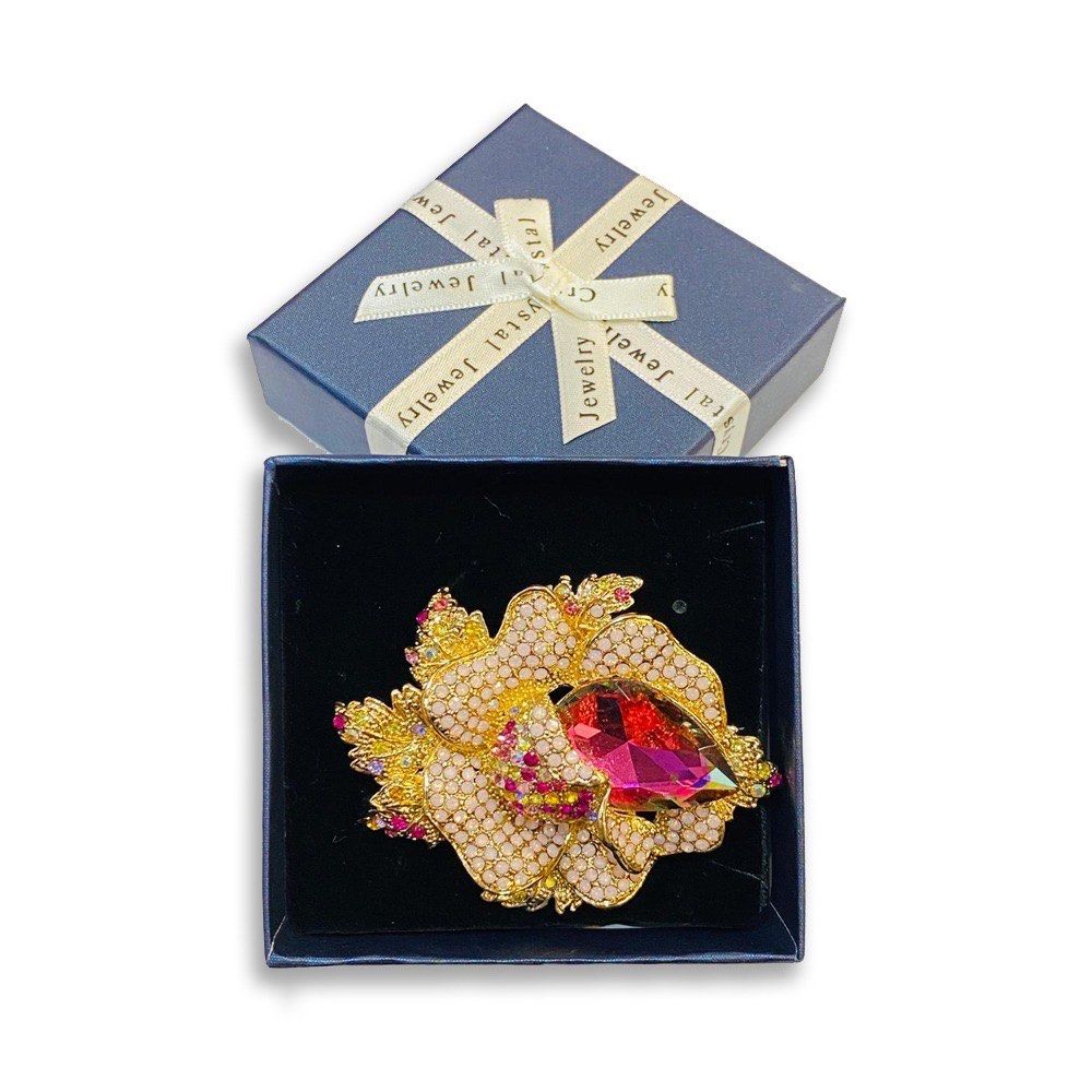 Denni brooch on sale