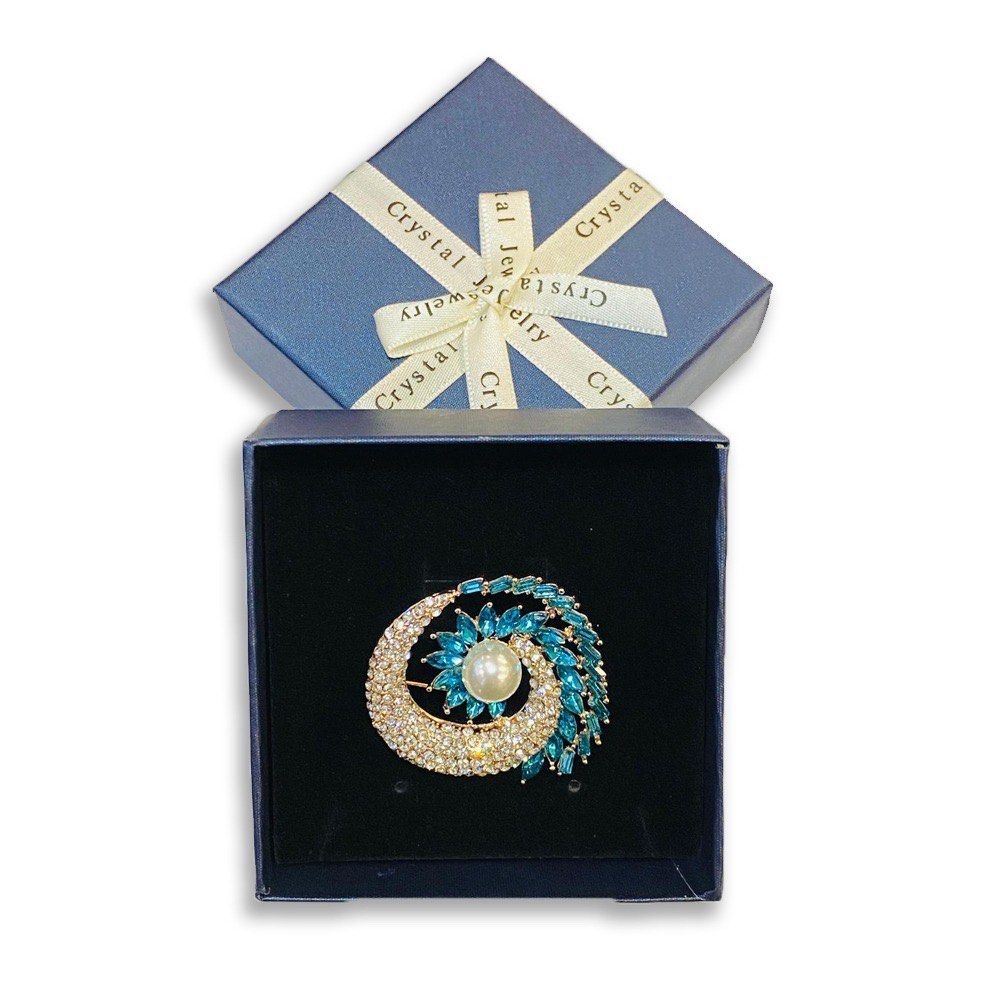 BNIB Authentic Denni Brooch