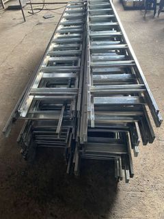 Cable trays galvanized ladder type with or without cover