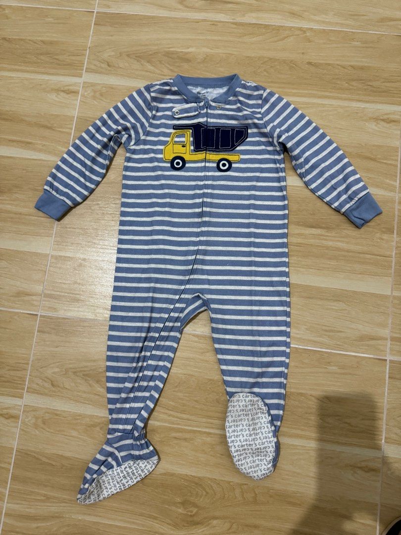 Carter s 2T Overall Bodysuit Sleepwear Babies Kids Babies Kids Fashion on Carousell