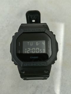 (Category: ) located in . Submitted by gym_dunk69 (Listing ID 1306867689, Image 1). Description: .