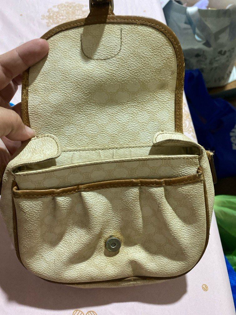 celine project bag (Category: Luxury Bags & Wallets) located in Antipolo. Submitted by prelovedcloseta (Listing ID 1306784781, Image 2). Description: celine bag mini cute and elegant pag naayos missing strap/ sling/ sling holder need restoration project bag pero pwedeng maayos at gaganda kasya ang iphone 14 promax interior no issues rare type papagawan lang cya ng sling at paparetouch lang ang mga sides maganda na 😊.