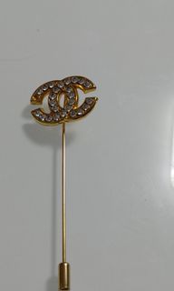 Chanel  brooch/ pin with  rhinestone