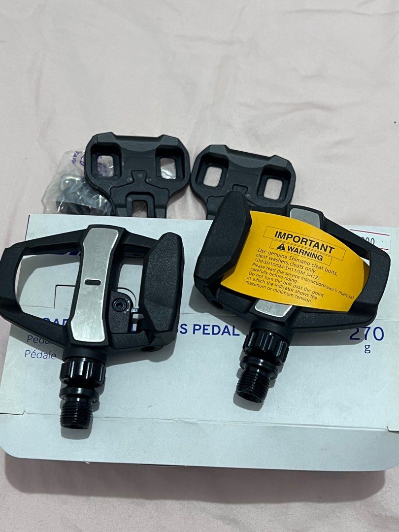 Clipless pedal (Category: Bicycles) located in Manila. Submitted by tate25 (Listing ID 1306821189, Image 2). Description: Clipless pedal (GIANT) never been used. Orginal price is 2000.
