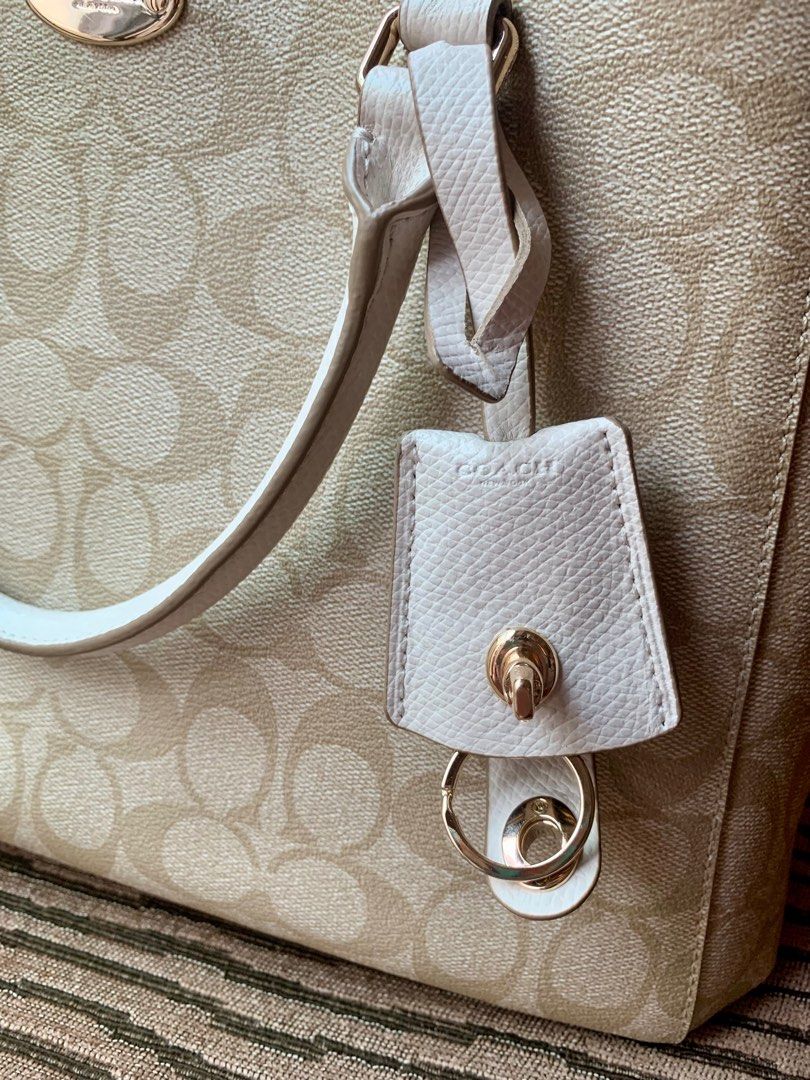 極美品】COACH Signature Shoulder Bag Beige Coach Morgan Shoulder 