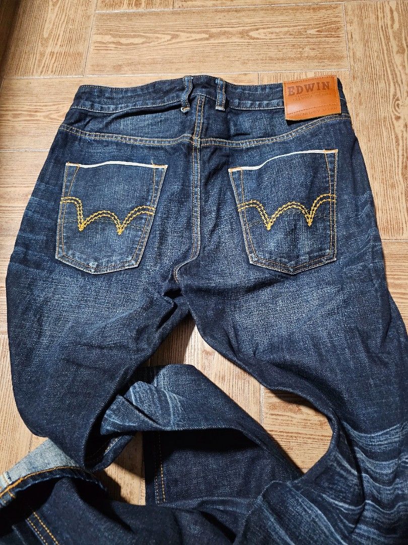 EDWIN (Category: Jeans) located in Singapore. Submitted by justsellar (Listing ID 1306856058, Image 5). Description: Edwin Selvage Slim Straight denim for sale. Got it as a gift. I put it on like 2 times only. Like new. Size 30..