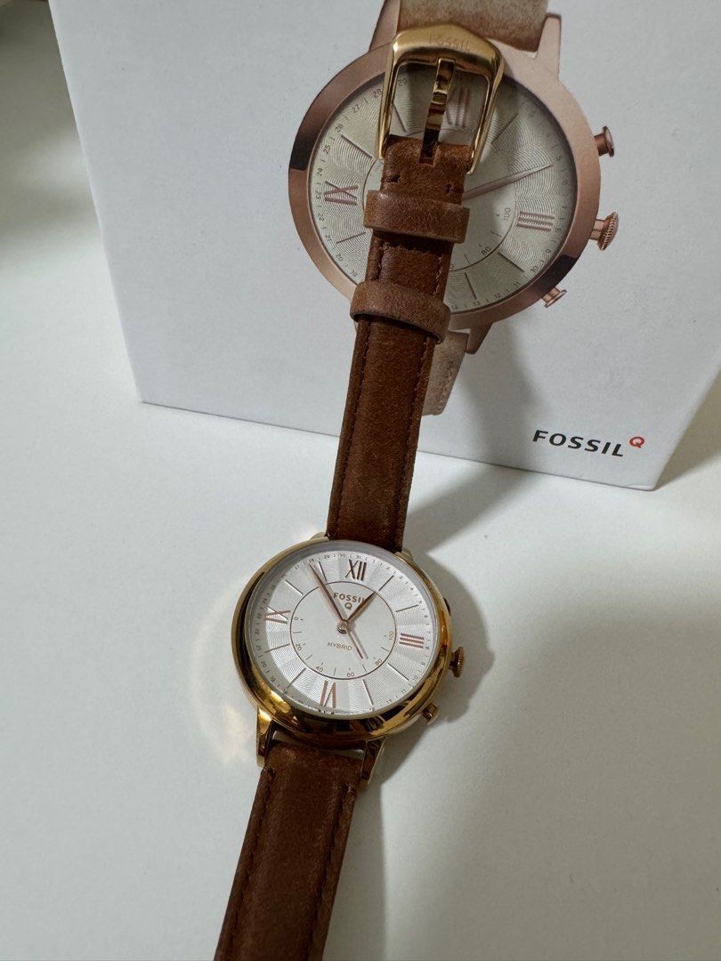 Fossil Hybrid Smartwatch Jacqueline Women s Fashion Watches Accessories Watches on Carousell