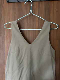 (Category: ) located in . Submitted by valprelovedclothes (Listing ID 1306766013, Image 1). Description: .
