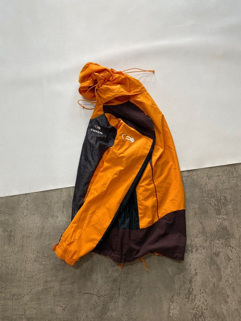 GORPCORE JAKET EIDER DEFENDER, Fesyen Pria, Pakaian Atasan di