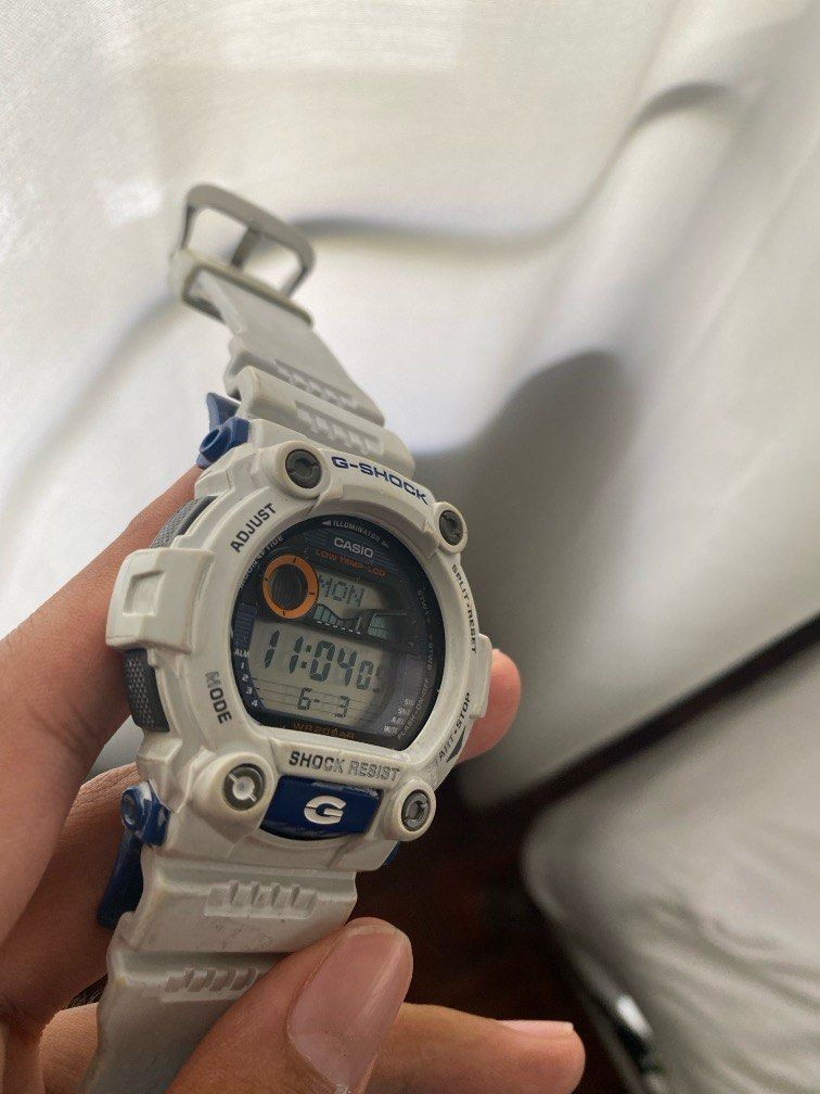 G shock mat moto putih hot sale