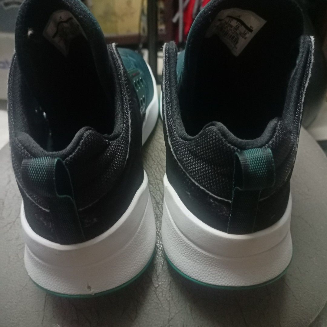 Nike Air Jordan DNA LX (Category: Sneakers) located in Manila. Submitted by don.reyes (Listing ID 1306719208, Image 3). Description: Jordan color black and dark green.Original model AO1539-300 .Medyo masikip lng ng konti.Kaya binebenta.Saglit ko lng nagamit.