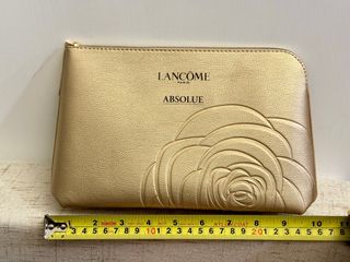 （分類：）位於 。 由 initialvenom 提交（商品編號 1306879039，圖片 1）。簡介： 。