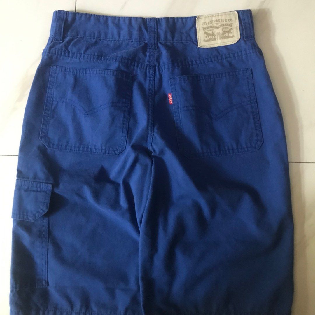 Levis Jorts (Category: Shorts) located in Antipolo. Submitted by stored_stuff (Listing ID 1306823132, Image 2). Description: very good condition 9.5/10 dimes 28x20x10.