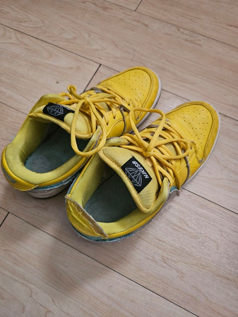 Nike SB Dunk Low Diamond Supply Co. Canary Diamond Men s Fashion Footwear Sneakers on Carousell