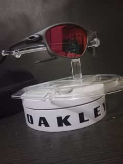 Oakley Solid Metal Shades