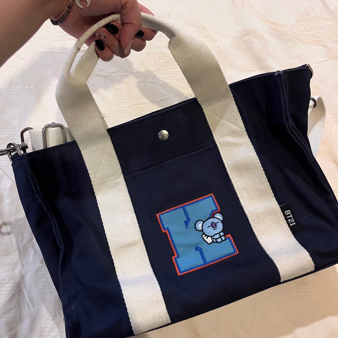 [ORI] BTS x Line Friends BT21 Koya Canvas Bag, Fesyen Wanita, Tas ...