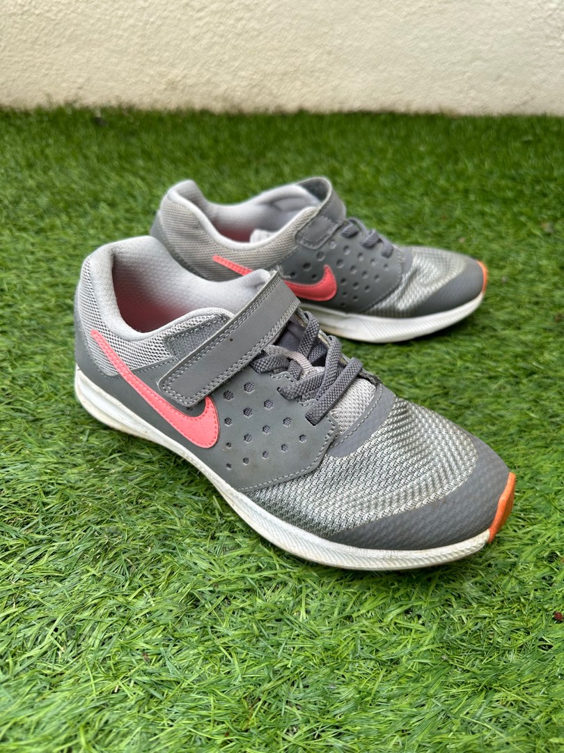 Nike kids downshifter 7 hot sale