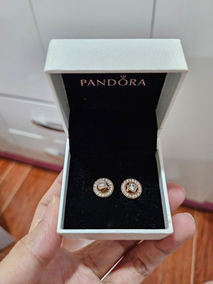Pandora Vintage Circle Stud Earrings (Category: Earrings) located in Taguig. Submitted by phpreaime (Listing ID 1306855356, Image 1). Description: Pandora Vintage Circle Stud Earrings Slightly used. Meet up Sm Aura BGC on weekends Uptown Mall Bgc on weekdays.
