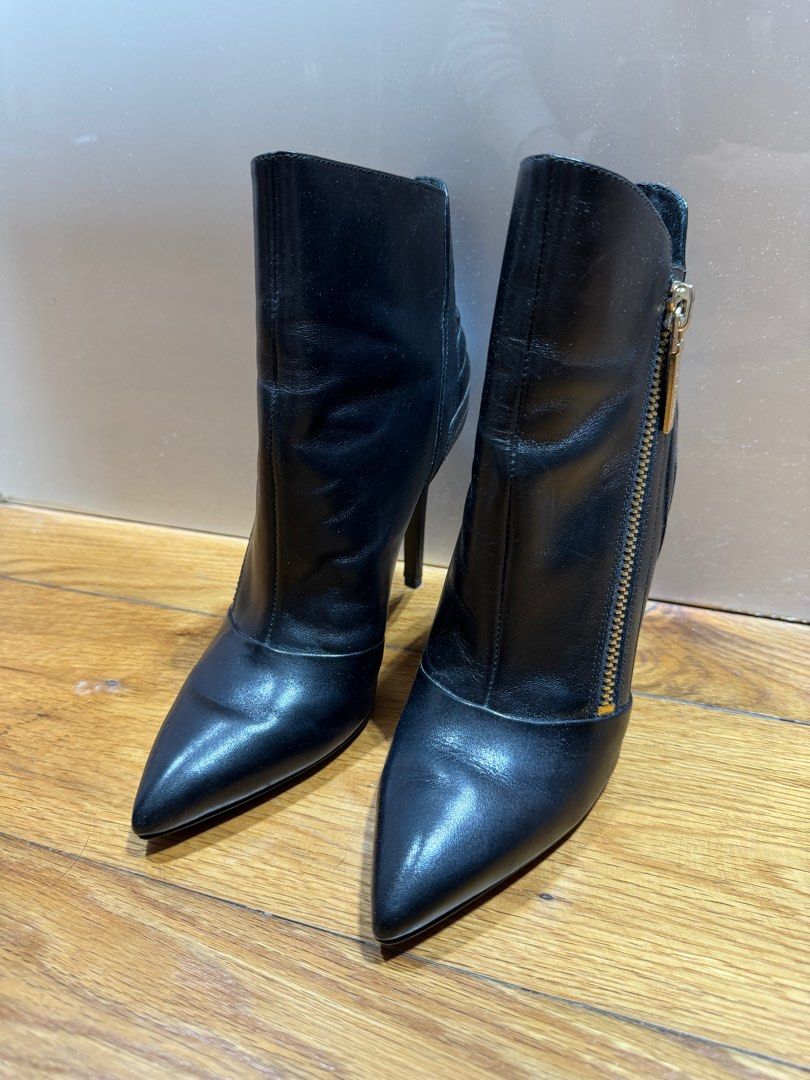Pierre Balmain black leather ankle boots 38 Carousell