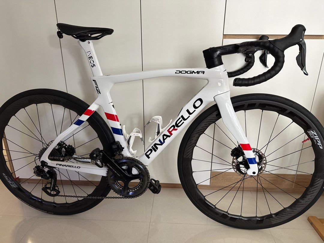 Pinarello F12 British retail Champion size
