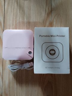 Portable mini photo printer