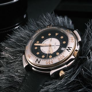 (Category: ) located in . Submitted by matto_timepieces (Listing ID 1306875941, Image 1). Description: .