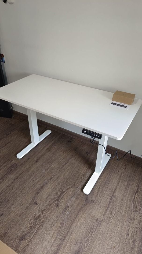 (WAREHOUSE SALE) Memory Adjustable WFH Study Table / Office Table ...