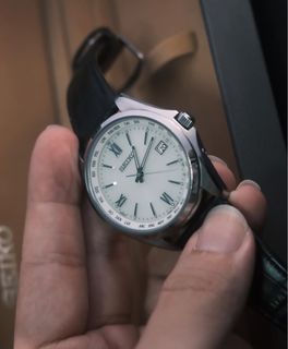 (Category: ) located in . Submitted by matto_timepieces (Listing ID 1306846591, Image 1). Description: .