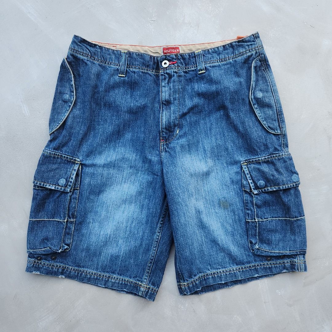 Tommy Hilfiger Six Pocket Jorts (Category: Shorts) located in Legazpi City. Submitted by fieldday (Listing ID 1306790452, Image 1). Description: Tommy Jeans Red Label Cargo Jorts Tagged 34 Loose fit Measurements: Waist 34" Front Rise 14" Thigh 14" Length 22" Hem/Leg Open 12" No Issue.