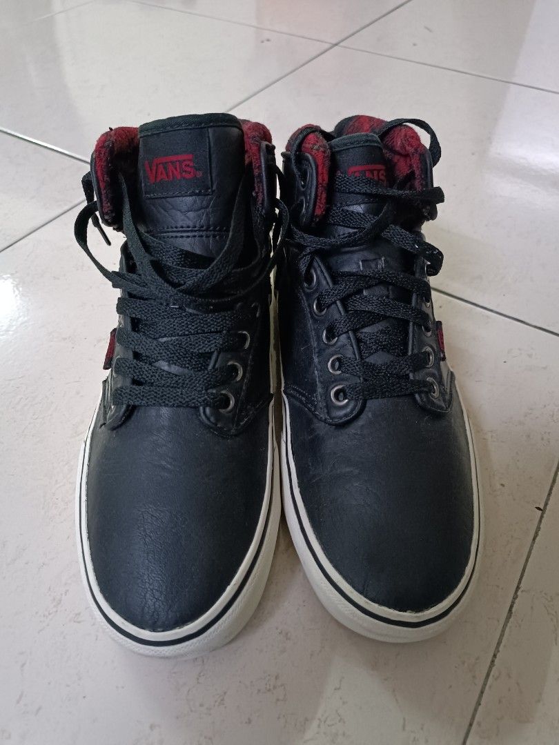 VANS FLANNEL ATWOOD HI SHOES