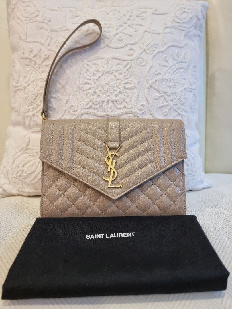 Ysl flap clutch 2025