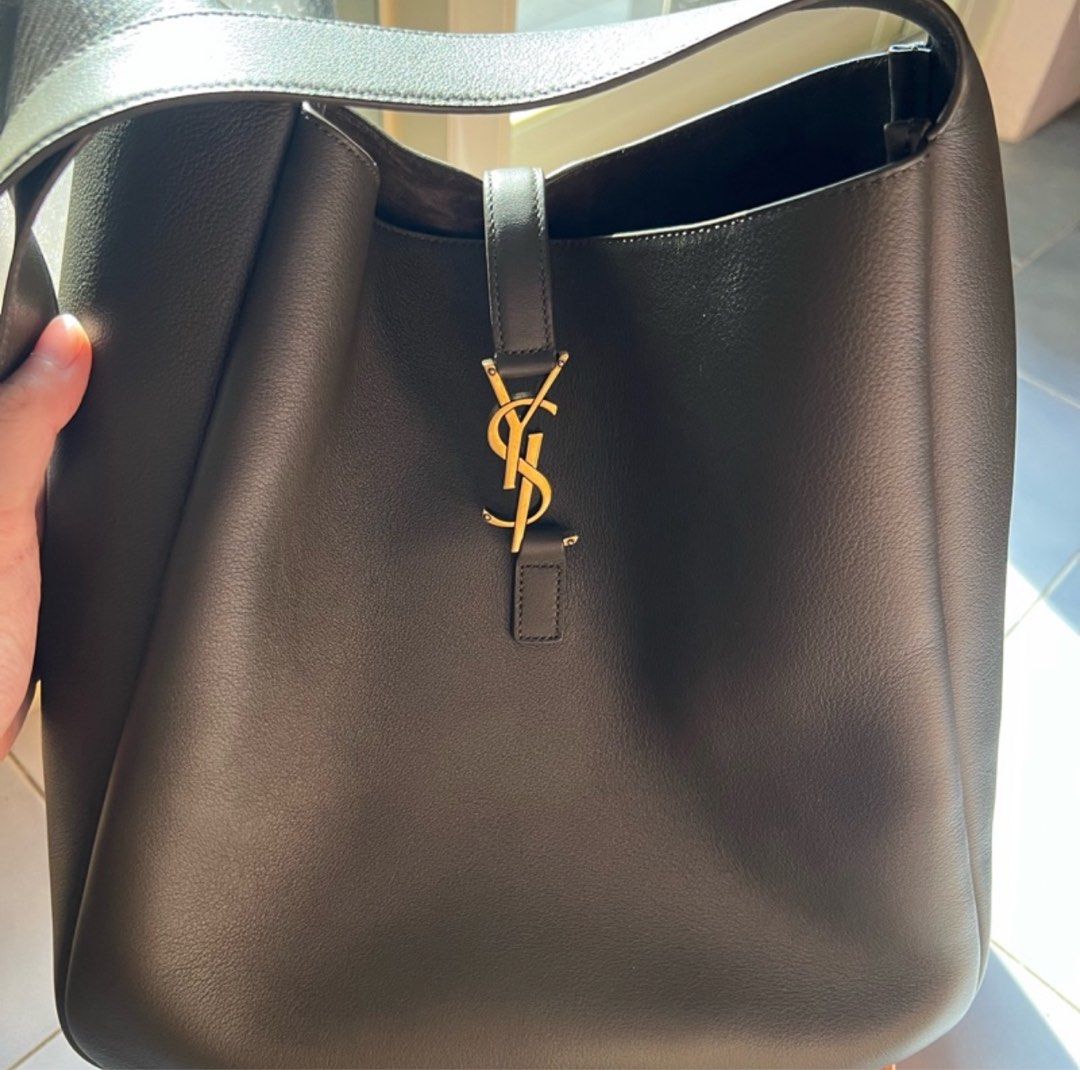 YSL Hobo bag Carousell