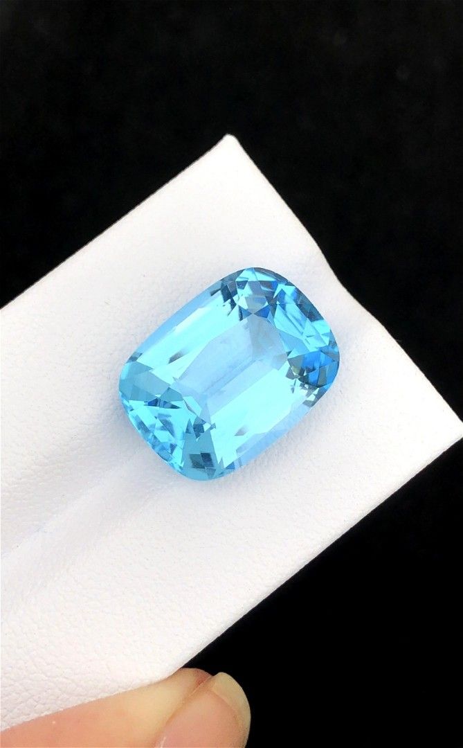 Swiss blue topaz hotsell