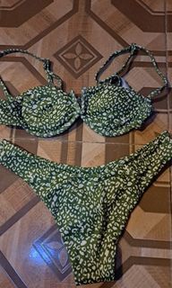 (Category: ) located in . Submitted by chels.shoppe (Listing ID 1311670113, Image 1). Description: .