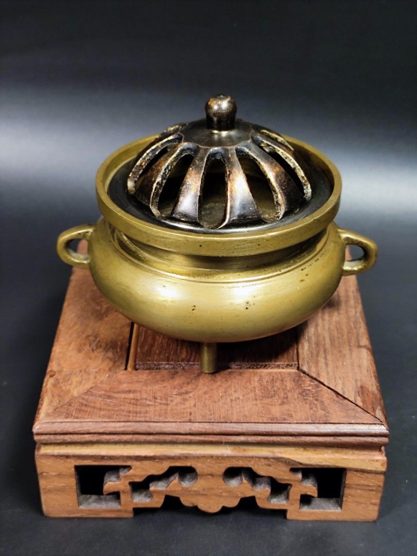 早期銅爐老件- 雙耳三腳爐#02（古董/收藏/銅爐/香爐/銅器/擺飾/珍藏/明  