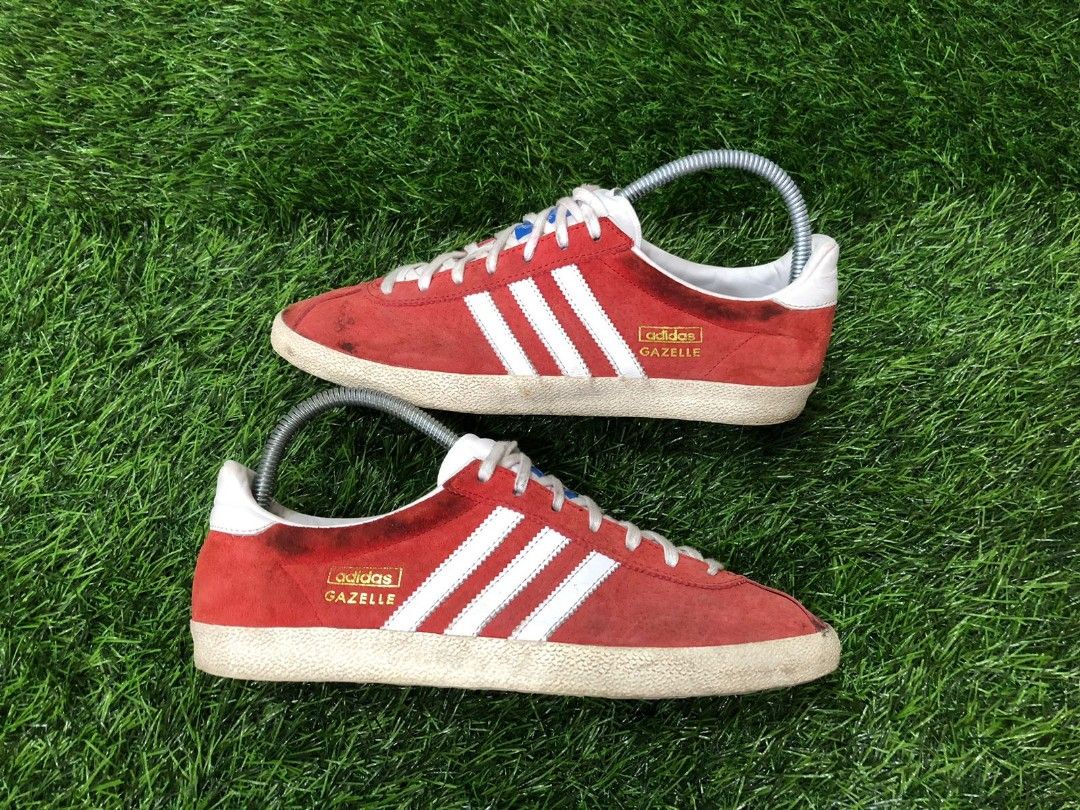 Adidas Gazelle Og Red Size 38.5 Fesyen Pria Sepatu Sneakers di Carousell