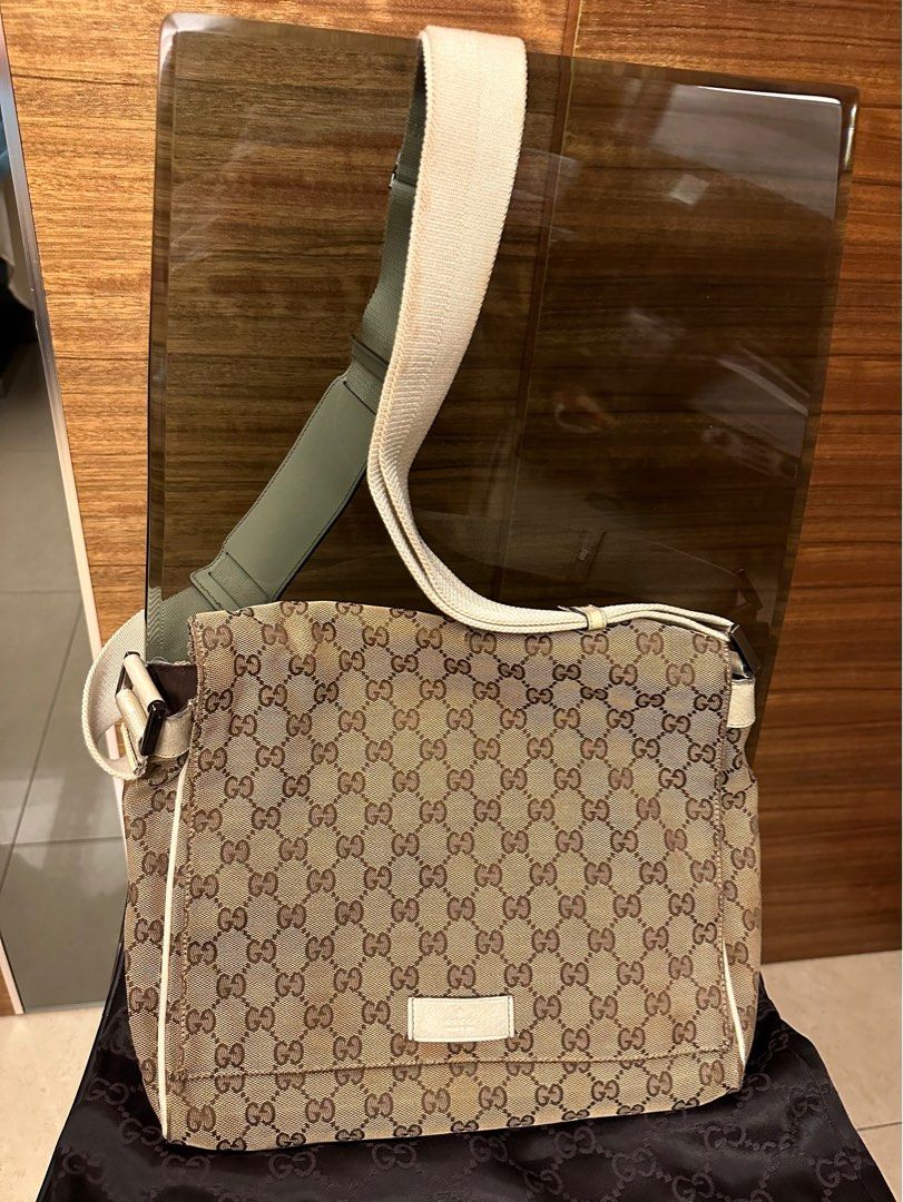 Anthentic Gucci GG Monogram Messenger Bag Carousell