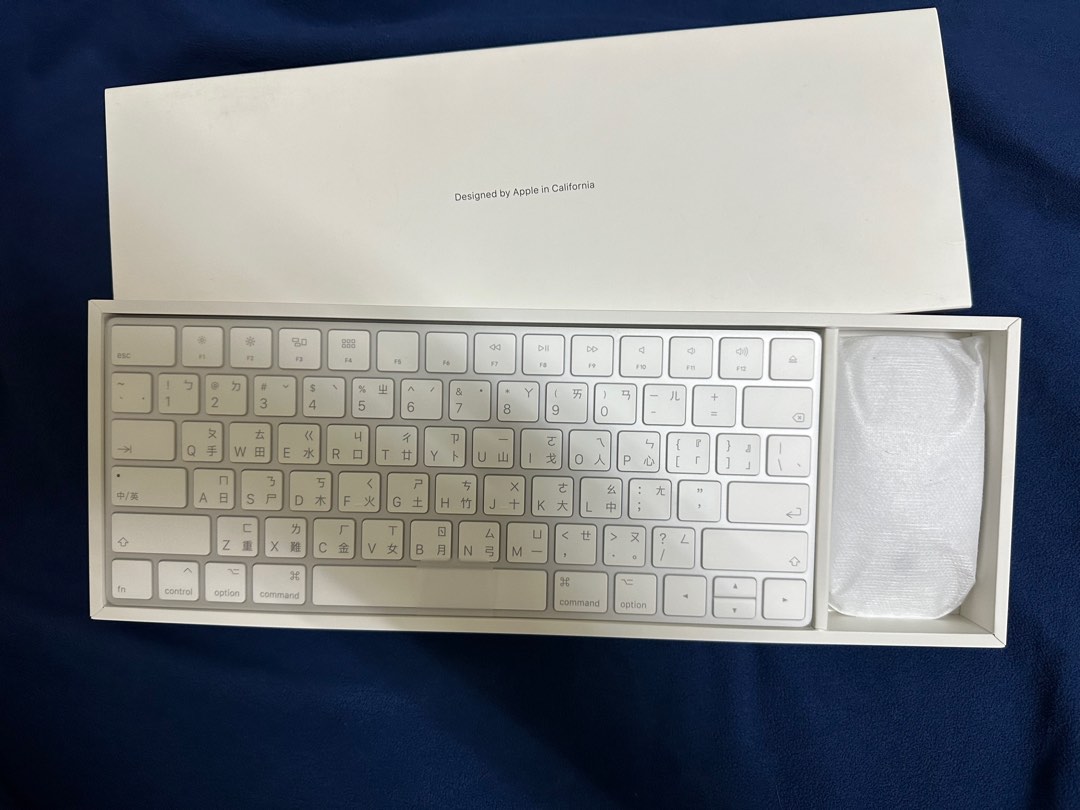 Magic Trackpad 2 ホワイト Apple Magic Trackpad - White | USU