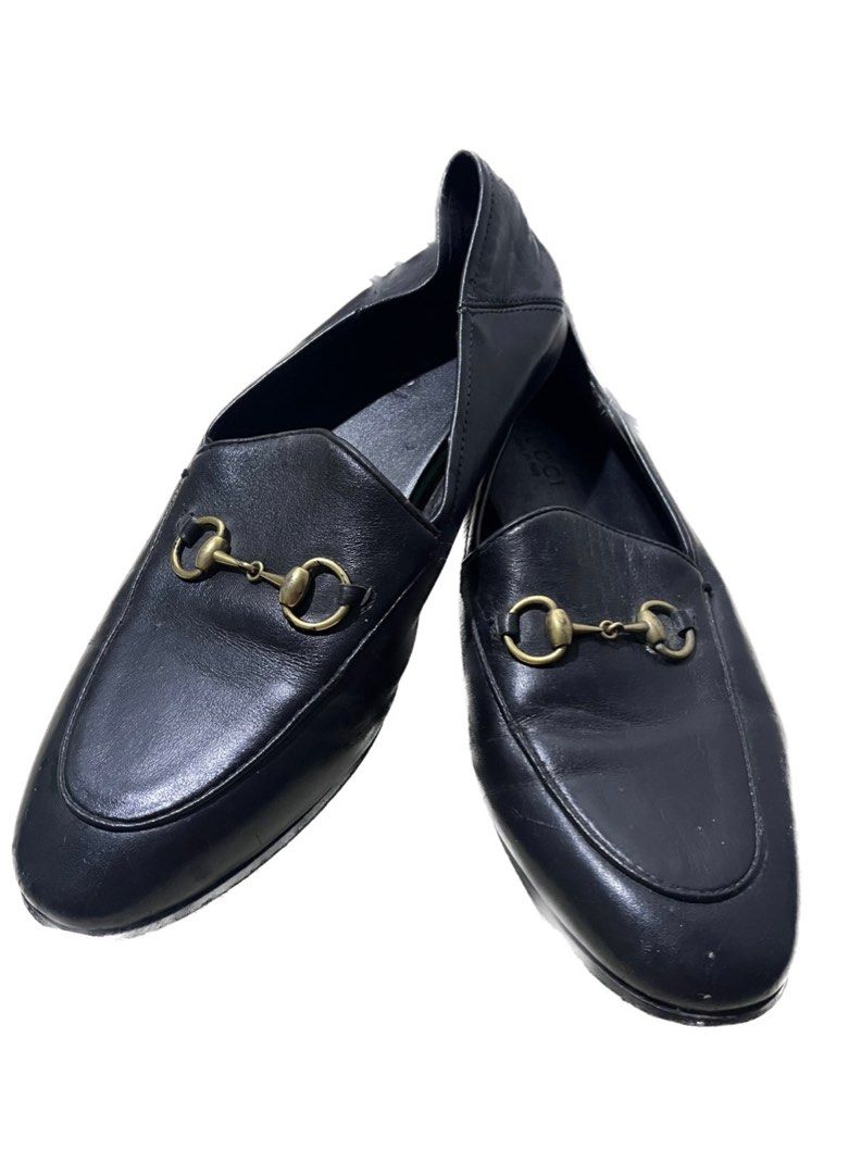 Authentic Gucci Horsebit-Detailed Leather Loafer (Category: Loafers) located in Cebu City. Submitted by joh_ling (Listing ID 1311533867, Image 1). Description: Gucci Loafers in Size 38 Has minimal folds but not noticeable when worn. Overall in a very good condition. No other inclusions. Will provide shoe bag and secure in a box during shipment. Has signs of usage and while this has been thoroughly cleaned, for best possible appearance, we recomme
