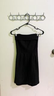 (Category: ) located in . Submitted by riz_closet2021 (Listing ID 1311580904, Image 1). Description: .