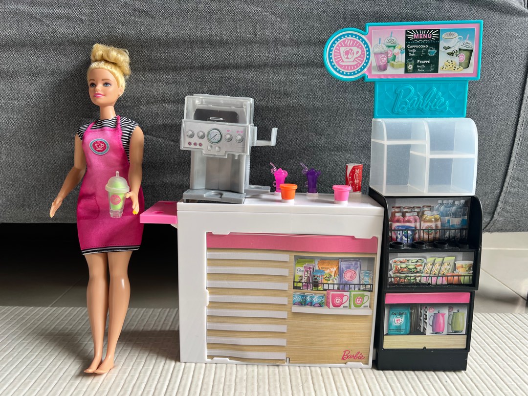 Barbie barista set 2025