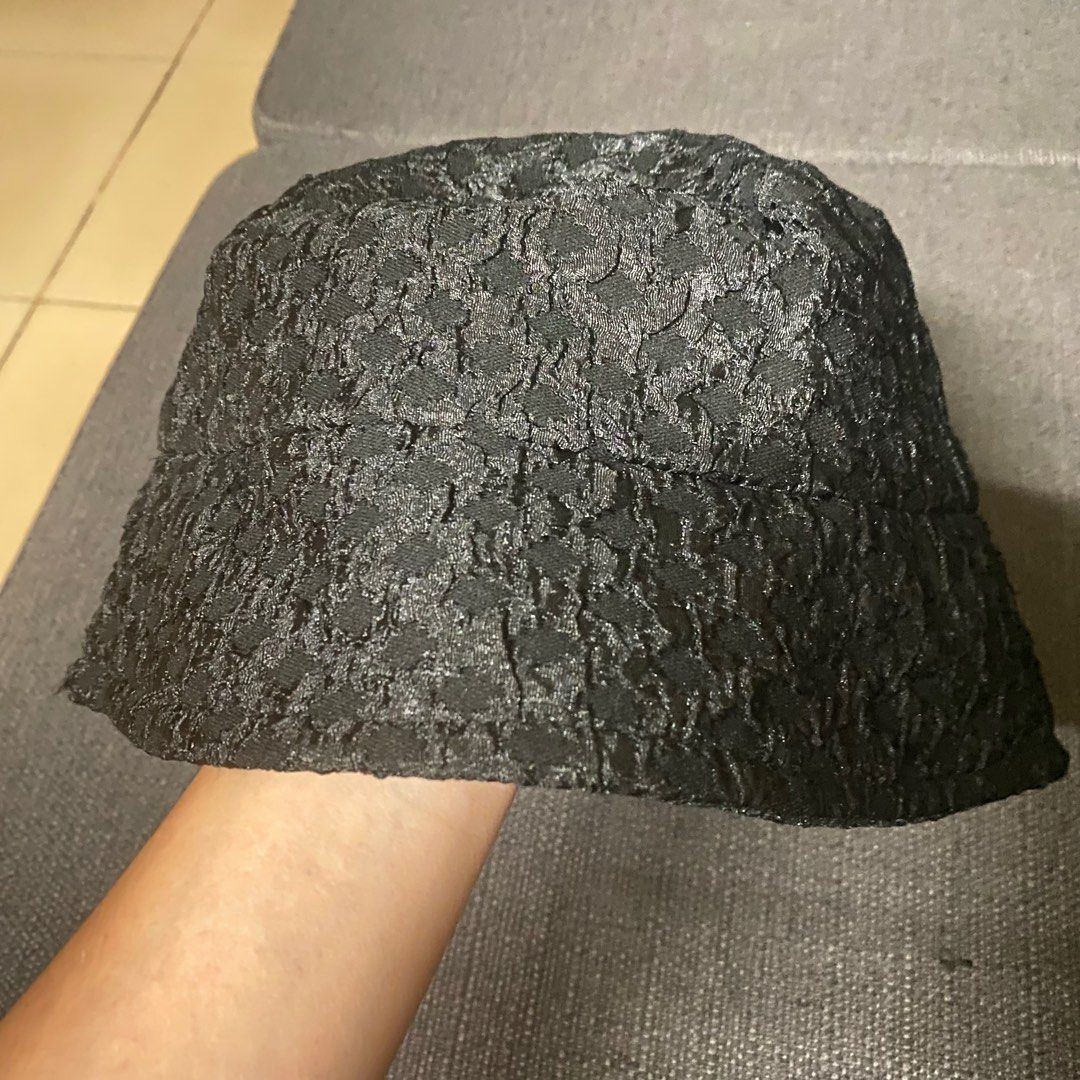 Black bucket hat (Category: Hats & Beanies) located in Manila. Submitted by ranze (Listing ID 1311659519, Image 2). Description: Used once. Very pretty to match with street wear outfits. Bought it from the orange app..