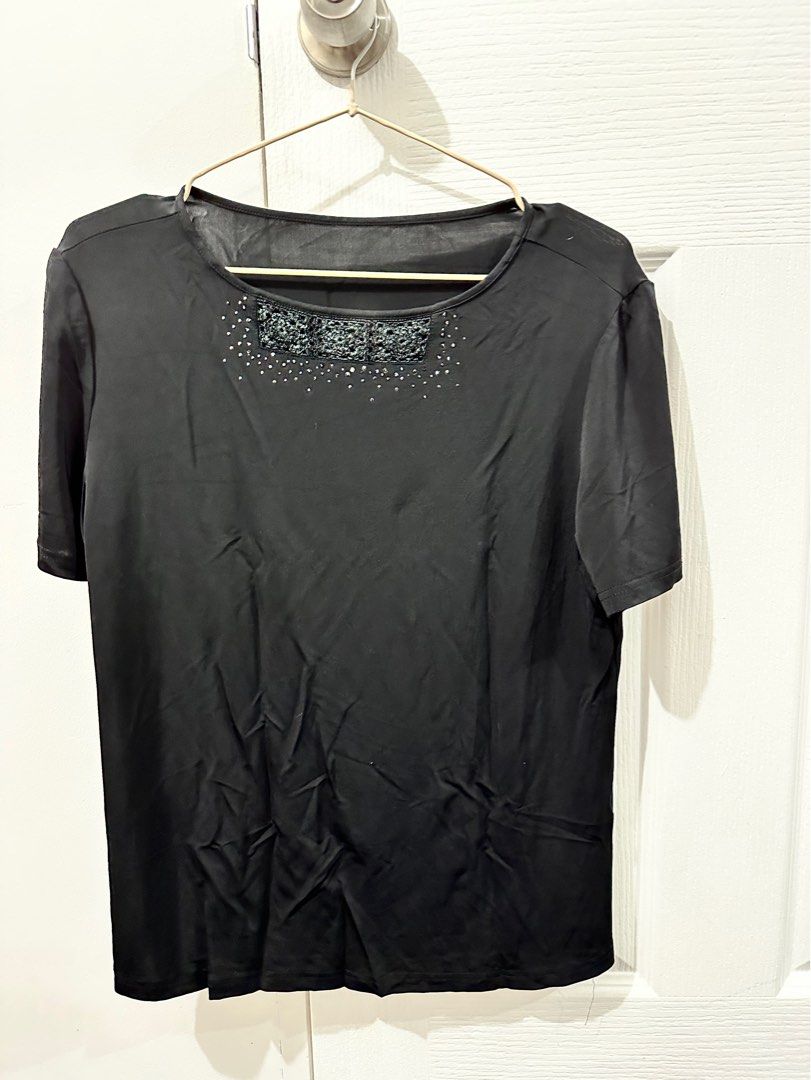 Black Silk Tops (Category: Blouses) located in Quezon City. Submitted by erte_ph (Listing ID 1311636475, Image 1). Description: — no flaws or issue — Actual color may vary due to lighting — Please manage your expectations, these are all pre-loved — No bogus buyer and joy reserver.
