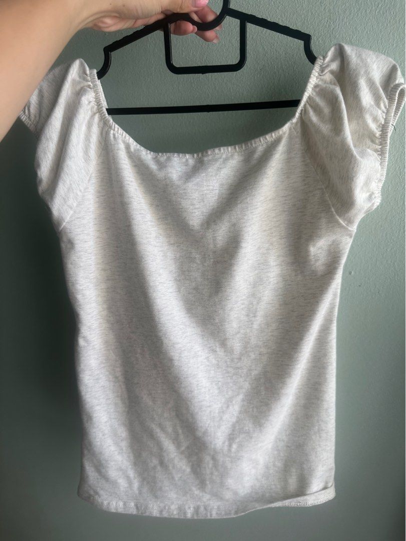 Brandy Melville Casey Top, Women's Fashion, Tops, Shirts on Carousell