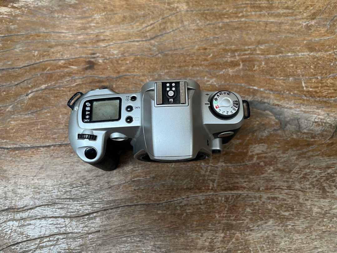 Canon EOS Kiss (Category: Cameras) located in Quezon City. Submitted by 58magnafanta (Listing ID 1311592382, Image 3). Description: Canon EOS Kiss Body only 35mm film Great condition Working fully tested Batteries not included Meetups QC or Taft Shipping shouldered by buyer .